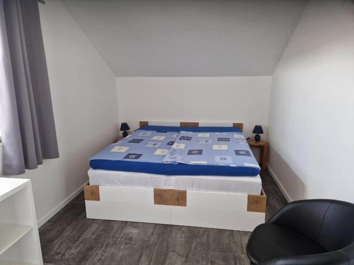 Appartement Andrea Galambok Luaran gambar